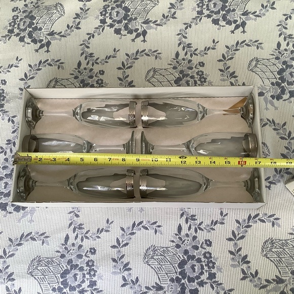 Wine glasses - Picture 8 of 8